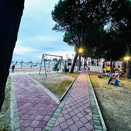 The Place Apartments, Qerret Apartamento *