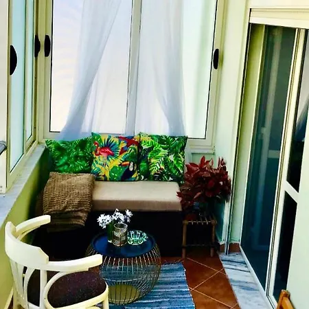 The Place Apartments, Qerret Apartamento *